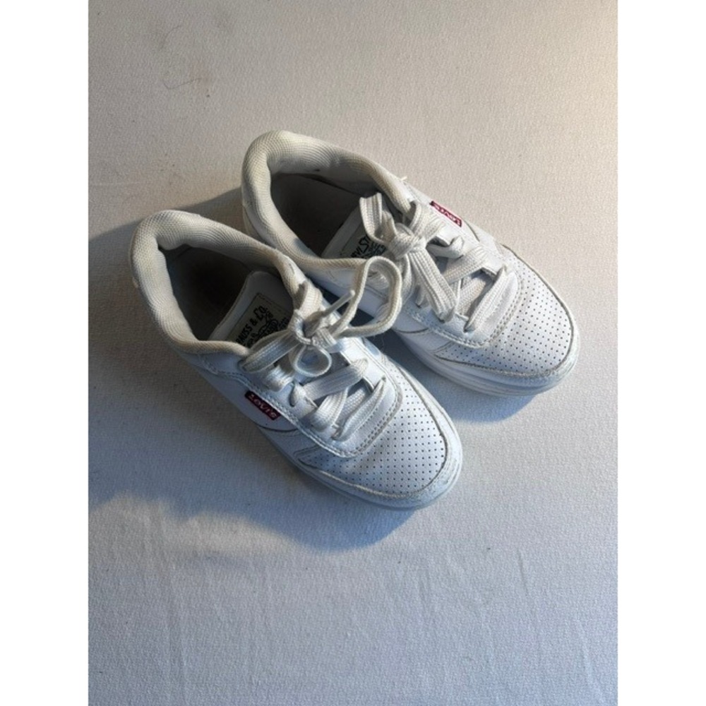 Levis Low Top Sneakers Kids 13 M White Good Perforated Faux Leather LV705485